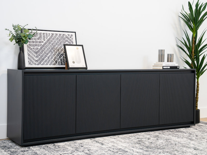 Console table room estetics ember