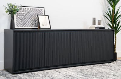 Console table room estetics ember