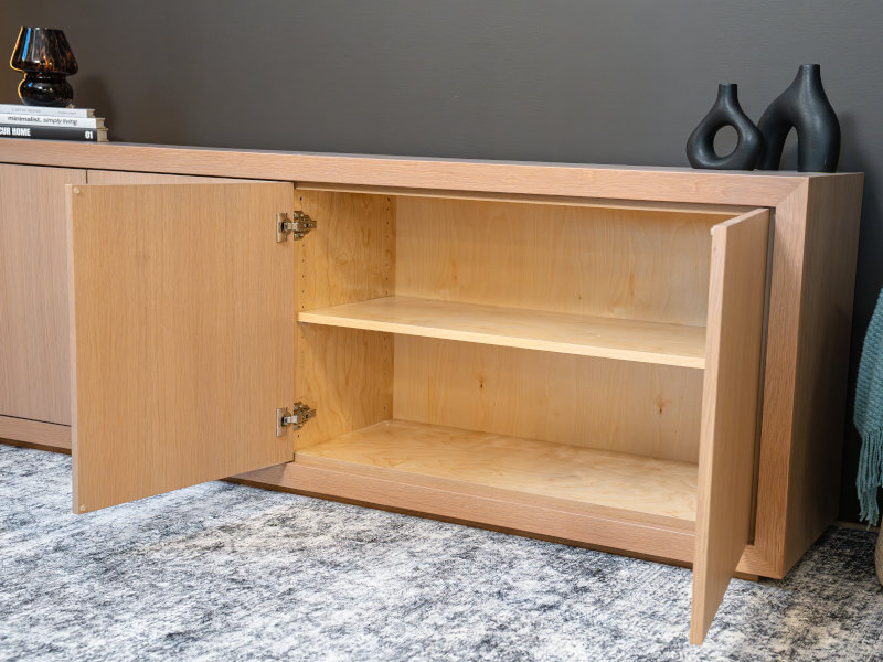 Console table room estetics haven